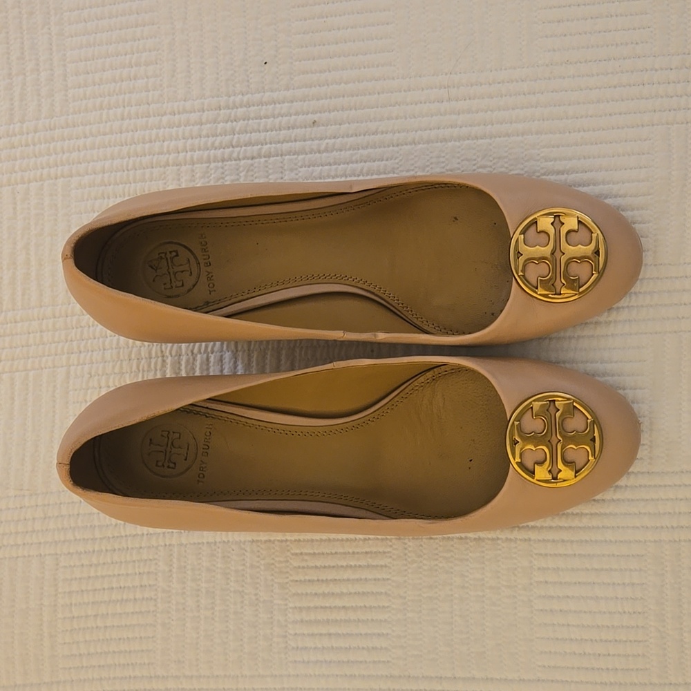 Tory Burch wedges size 8
